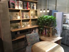 -HIGH FIVE哈福手工汉堡(桂林路店)