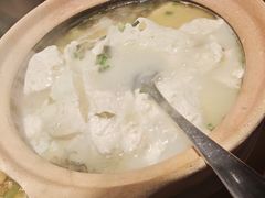 -魏铭鱼头捞饭(晋阳路店)