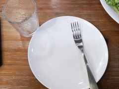 餐具摆设-布鲁豪斯亲子欢乐家庭餐厅