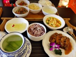 -明宇集团·积木枝芽母婴健康管理中心(天府店)