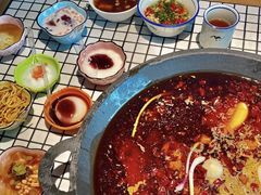 -董眼镜火锅(洪崖洞总店)
