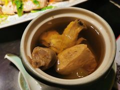 节瓜瑶柱鸡脚汤-粤·向群饭店(二沙岛店)
