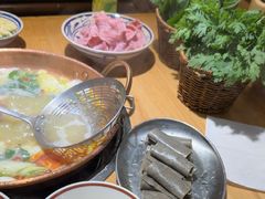 -洱火云南酸菜牛肉火锅(石景山当代商城店)