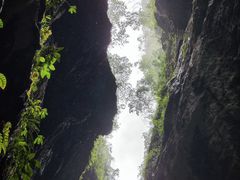 -龙水峡地缝景区