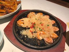 铁板烤虾-卯时·龙光雅宴·精致锡帮菜(惠山古镇店)