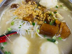 墨鱼丸牛筋米粉-新武二广福潮粉面食馆(哥英布拉街)