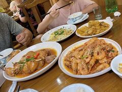 -芦茨金富饭庄·25年老字号·专做稻草鸡