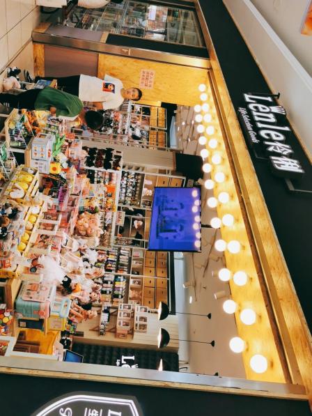 伶俐-"在通州大润发超市内.小店干净整洁,商品."-大众点评移动版