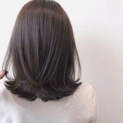 -AYO SALON