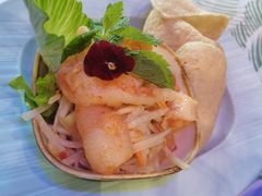 鸡爪青木瓜沙拉拼泰国龙虾片-蕉叶·广州明星泰国菜(黑金冠保利广场店)