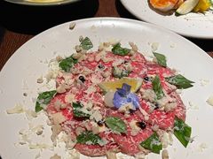 薄片小牛肉佐金枪鱼尼斯酱-404干式熟成牛排馆•聚会餐厅