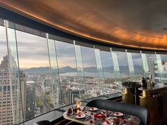 -Hi City·城市之巅