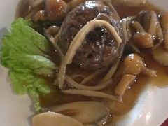 狮子头-天厨妙香素食餐厅(清华店)