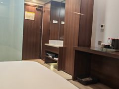 -深圳楚天大酒店(福田口岸深圳会展中心店)