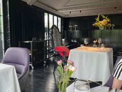 -弦月窗LUNETTE BY AMANDA(复兴路店)