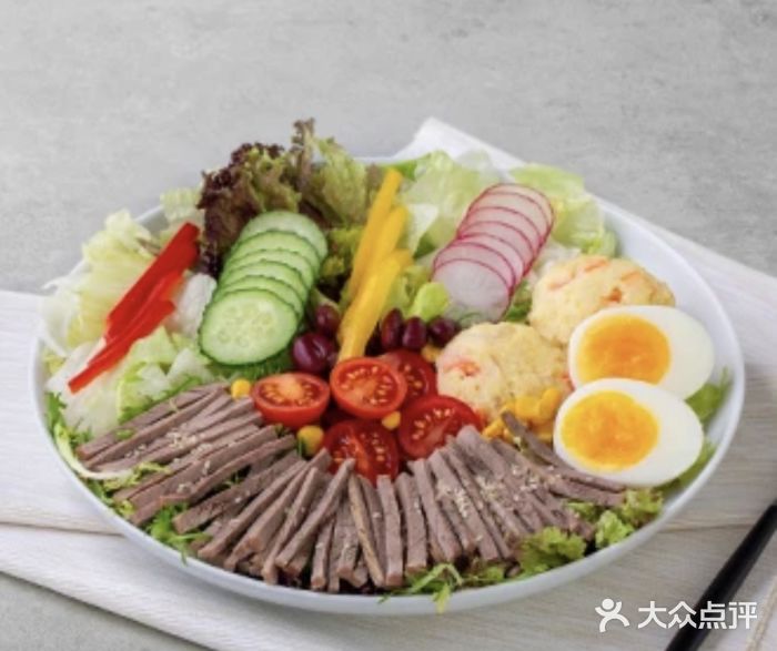 luckin coffee瑞幸咖啡(绿地凤起店)牛肉土豆泥沙拉图片