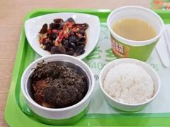 -老乡鸡(上海白玉兰广场店)