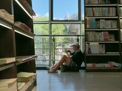 -新华书店(新街口旗舰店)