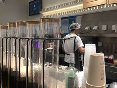 -喜茶(上海打浦桥日月光gelato lab+店)