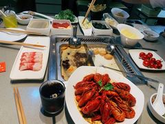-海底捞火锅(杭州滨江九宜城店)