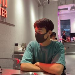 -Hair Co.一间沙龙