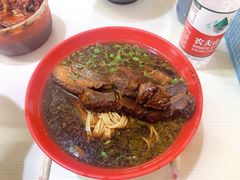 -小龙大肉面馆