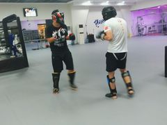 -拳义格斗搏击散打泰拳拳击俱乐部(裕华店)