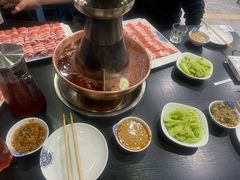 -楼外楼大刀肉传统火锅居(幸福街店)