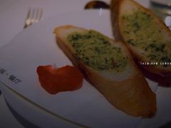 蒜蓉法棍-Wei菋·Le Bistrot