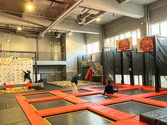 -嗨翻Hi-Fun竞技主题乐园·蹦床亲子生日轰趴(国光1937店)