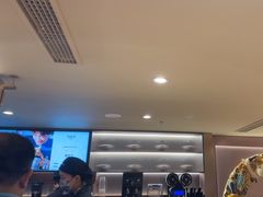 -霸王茶姬(上海恒基名人店)