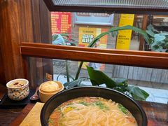 -银米·云南传统过桥米线(双廊黑金冠店)