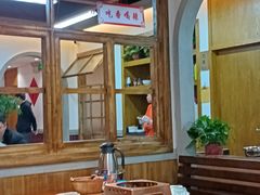 大堂-张氏父子常德肠子馆(贺龙店)