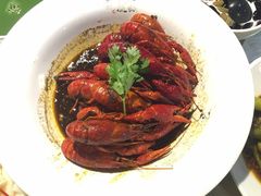 -龙巢盱眙龙虾·牛蛙·烧烤宵夜(八卦岭店)