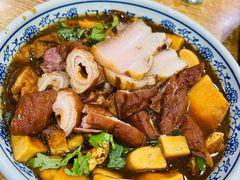 卤煮火烧-门框胡同百年卤煮(新街口店)