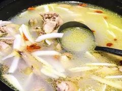 -龙泉人椰子鸡(龙昆南店)