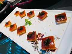 鱼子酱烤鸭-悦江(梅奔中心店)