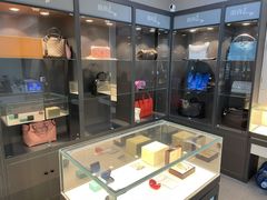 -用真奢侈品名表名包回收中心(朝阳万达店)