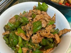 -昱龙大盆牛蛙馆(三兴街总店)