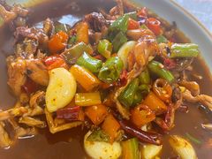 红烧青蛙-佳佳麻辣烧菜馆