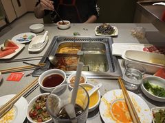 -海底捞火锅(新松江路店)