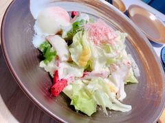 罗马凯撒沙拉配温泉蛋-天丰日本料理·铁板烧