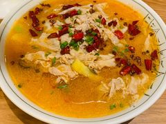 酸汤松板肉-云海肴·汽锅鸡·云南代表菜(东坝金隅店)