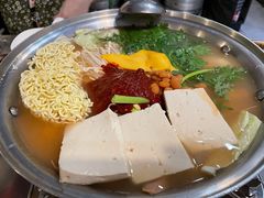 部队火锅-富乐满韩国正宗炸鸡韩国料理(虹泉路店)