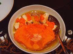 鸡油花雕蒸三门蟹-杭州西子湖四季酒店·金沙厅