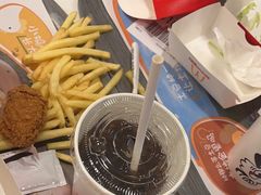 -麦当劳(吉林站13检票口对面)