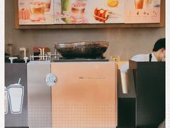 -星巴克(新达汇三林店)