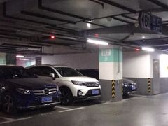 -嘉亭荟城市生活广场-停车场