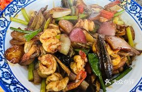 Shrimp and Eel Noodles