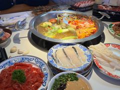 -李姑婆鲜切牛肉火锅自助(凤城二路店)